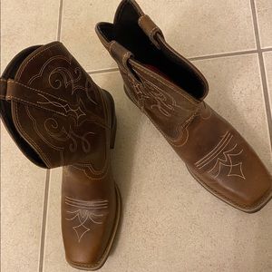 Women’s cowboy boots size 6.5 US